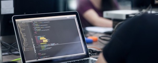 Java工程師 軟件設(shè)計(jì)與開發(fā)的核心角色